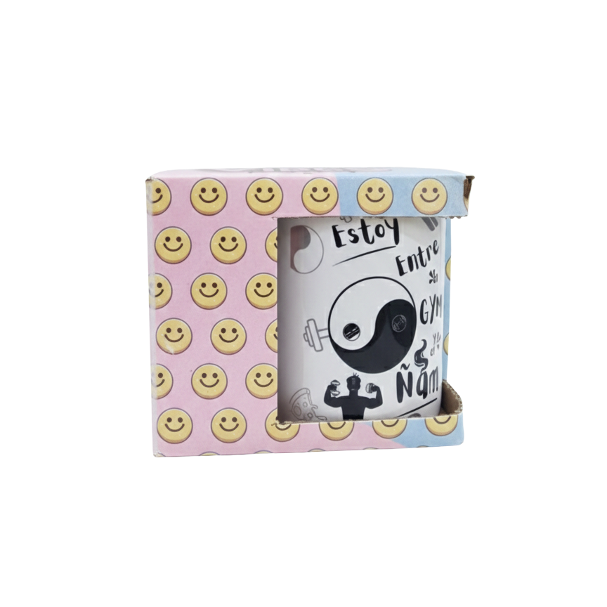 Taza Divertida "Estoy entre el Gym y el Ñam"